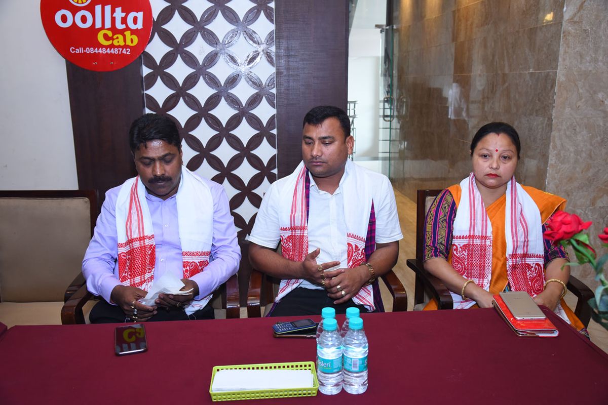 OOLLTA Cab team and drivers at a company event, photo 21