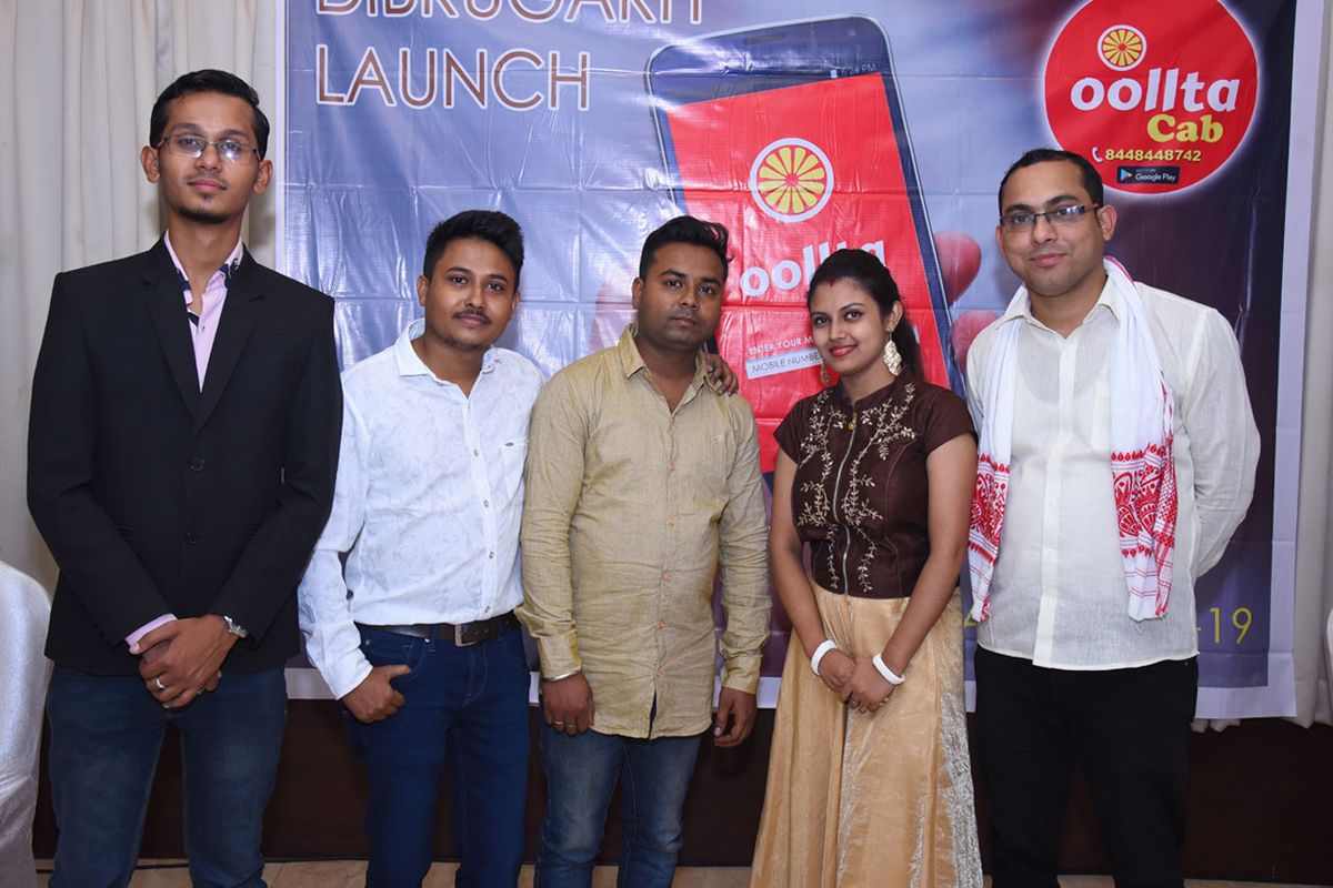 OOLLTA Cab team and drivers at a company event, photo 33